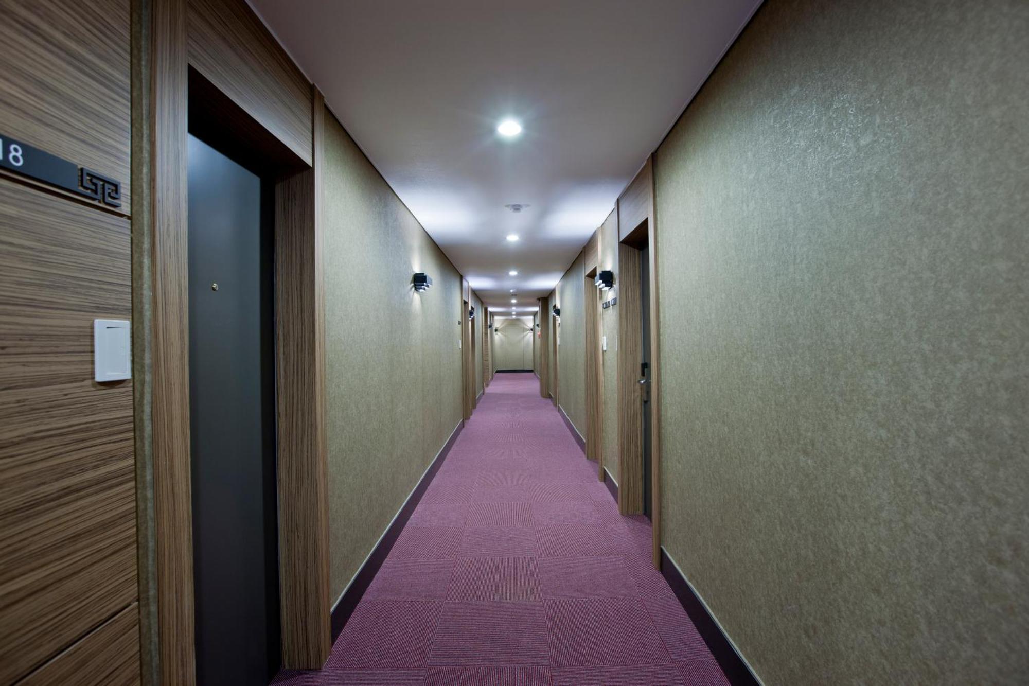 Central Tourist Hotel Seoel Buitenkant foto