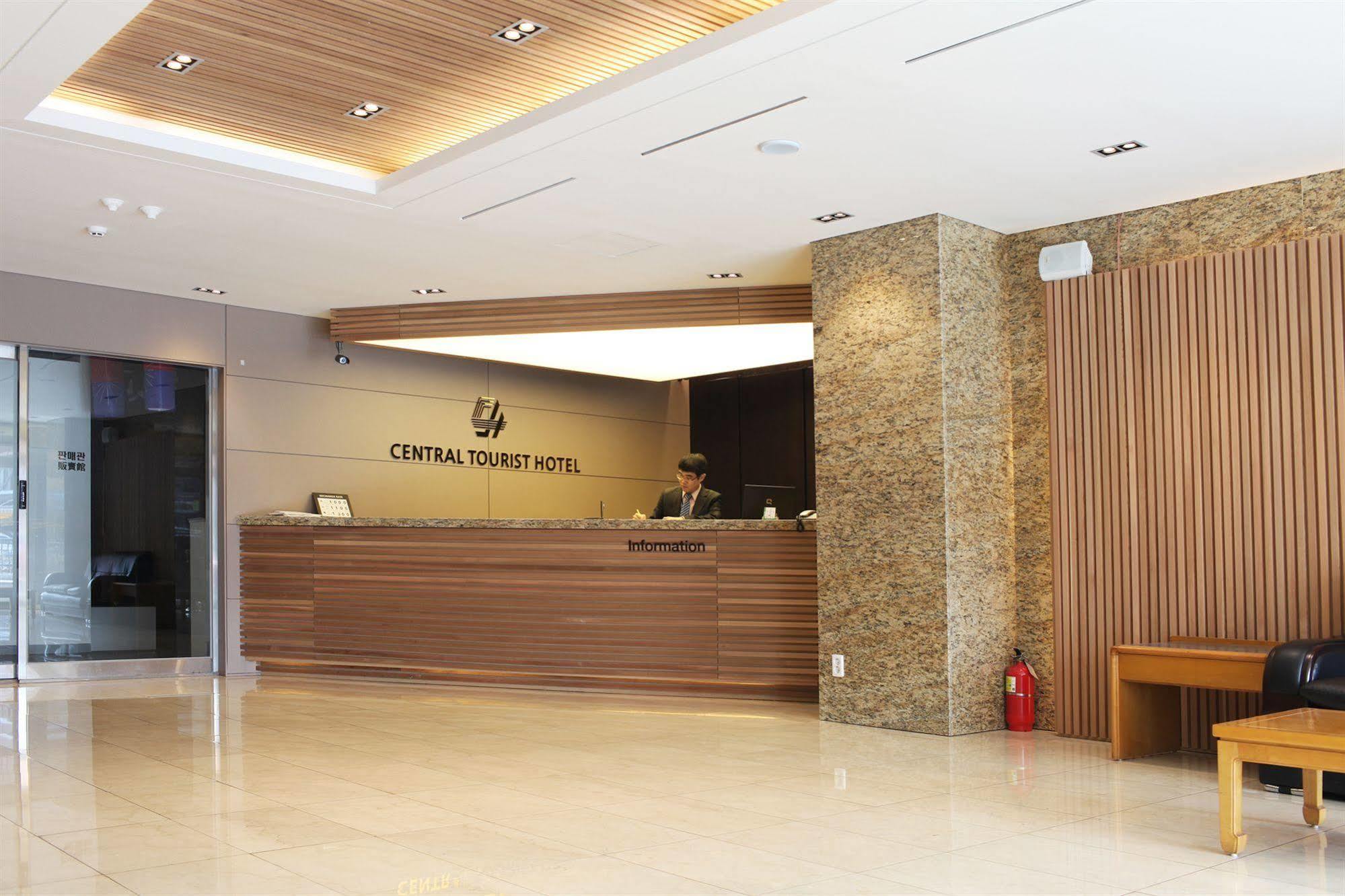 Central Tourist Hotel Seoel Buitenkant foto